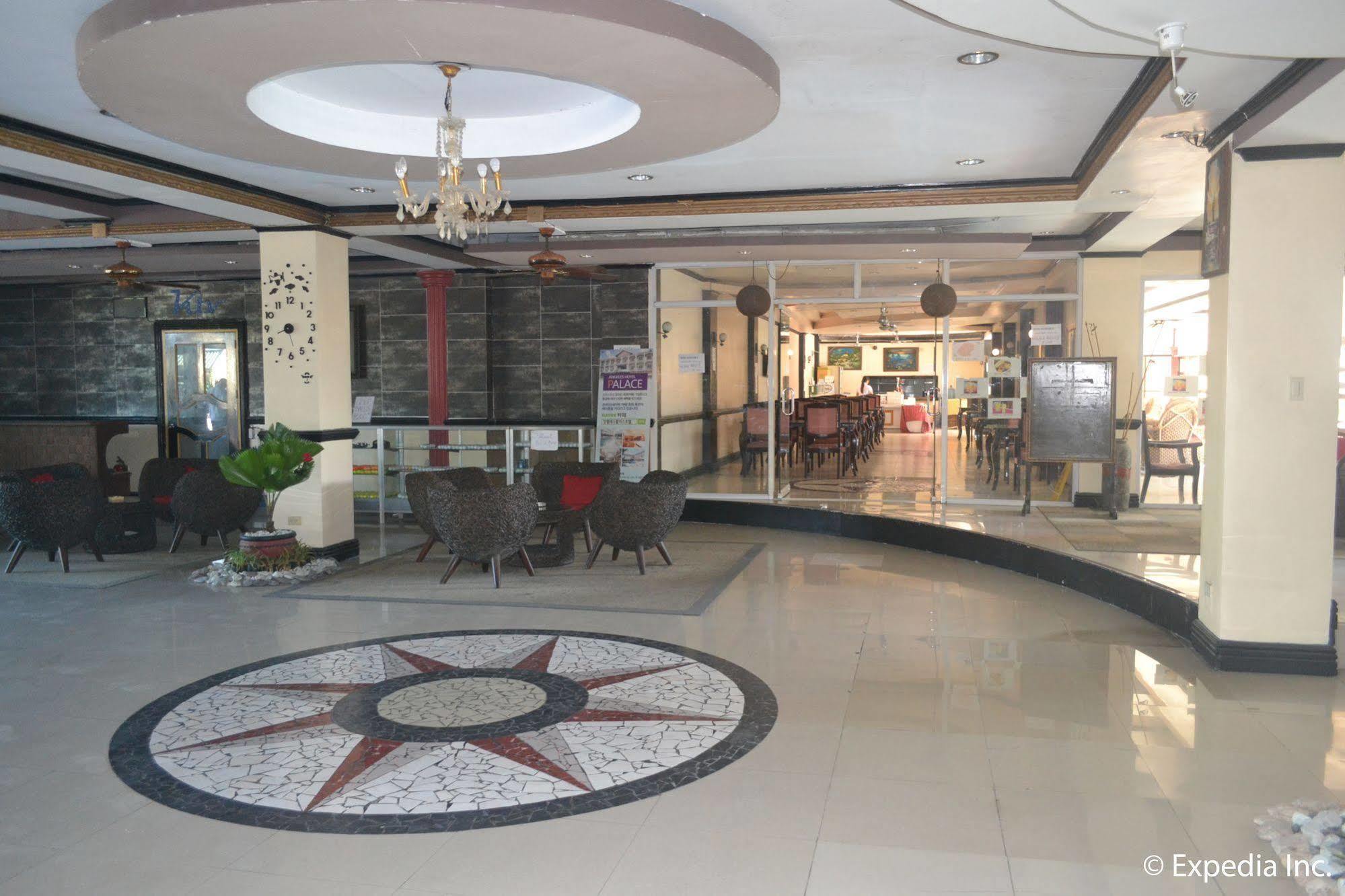 Angeles Palace Hotel Bagian luar foto